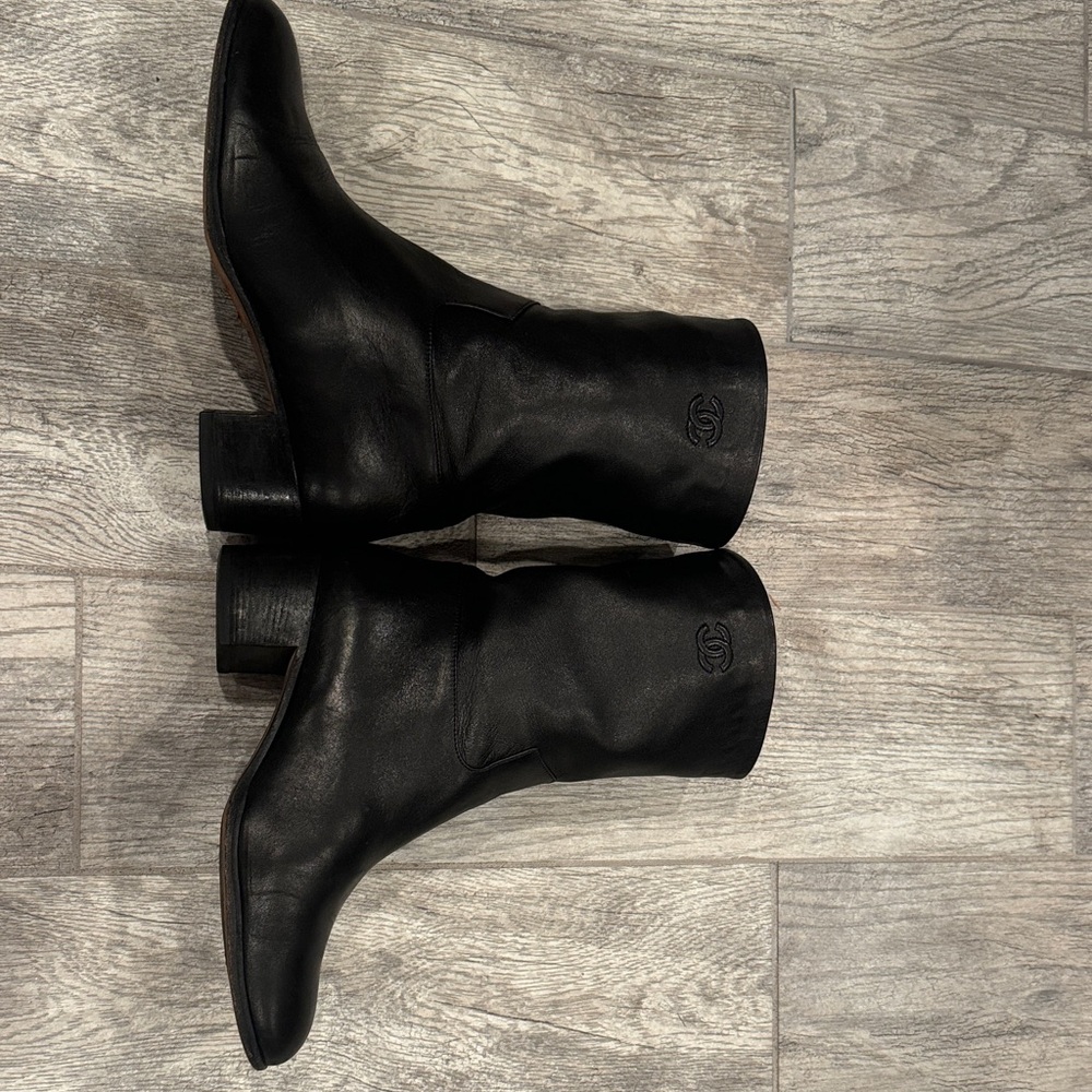 CHANEL Black Ankle Boots